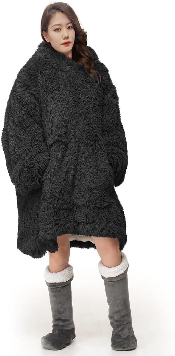 Oversized Wearable Blanket Hoodie Cuddles Alaska Long Fur Fluffy Sherpa Printed Hooded Sweatshirt Blanket Pullover Giant Hooded