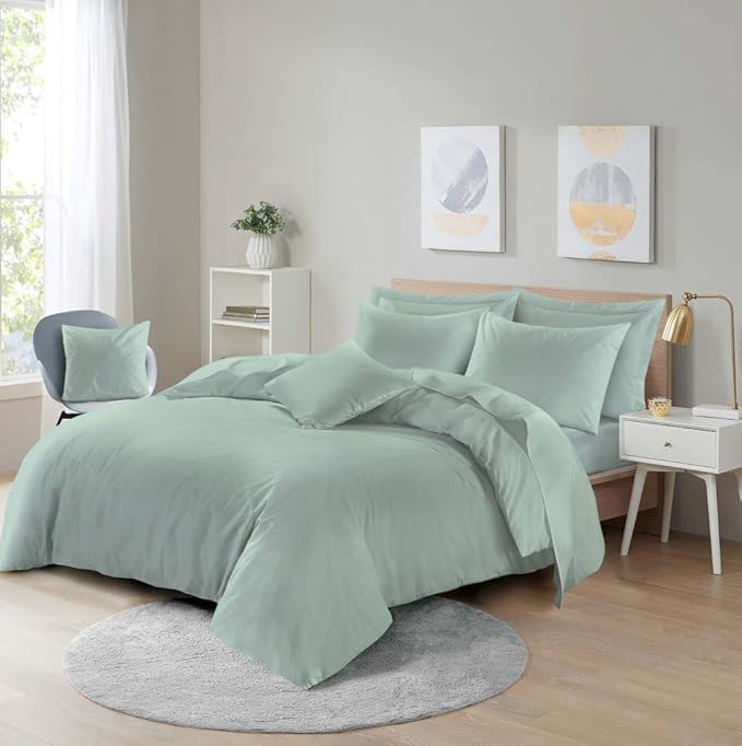 Easy Care Poly-Cotton Plain Dyed Duvet Cover Set - Soft, Durable Bedding, Machine Washable, Includes Duvet Cover and Pillowcases