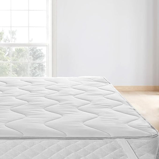 Self Heating Thermal Mattress Topper Warm Cosy Mattress Pad Topper Featuring Heat Reflecting Foil and Thermal Lining to Retain Heat